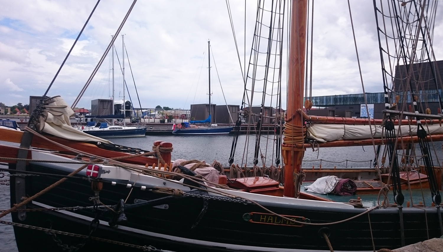 Martina Büttner: Copenhagen Harbour with boats 2017